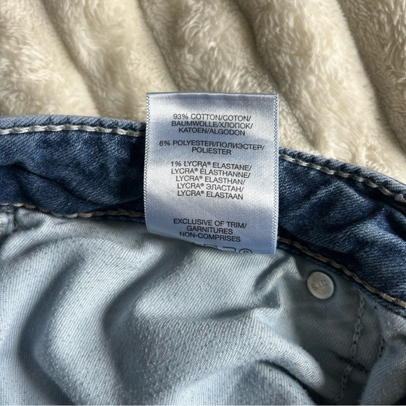 Womens US26 Silver Jeans Dark Blue Distressed Denim Jeans - Picture 12 of 14